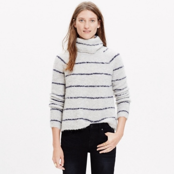 Madewell Grey Boucle Knit Roundtrip Striped Cozy Sweater - Picture 2 of 6